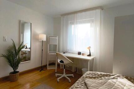 Wohnen auf Zeit Augsburg Firnhaberau - 3 Zimmer, 12 m&sup2;, 485&euro; | Angebot:25562920