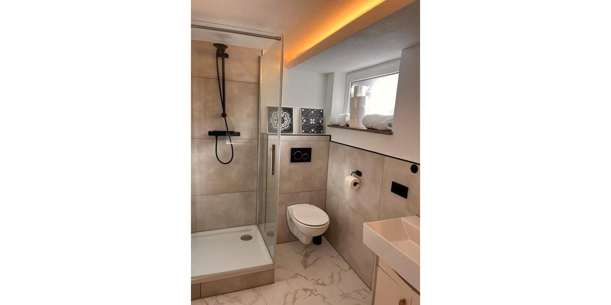 Wohnen auf Zeit Ulm Söflingen - 10 Zimmer, 200 m&sup2;, 900&euro; | Angebot:24768705