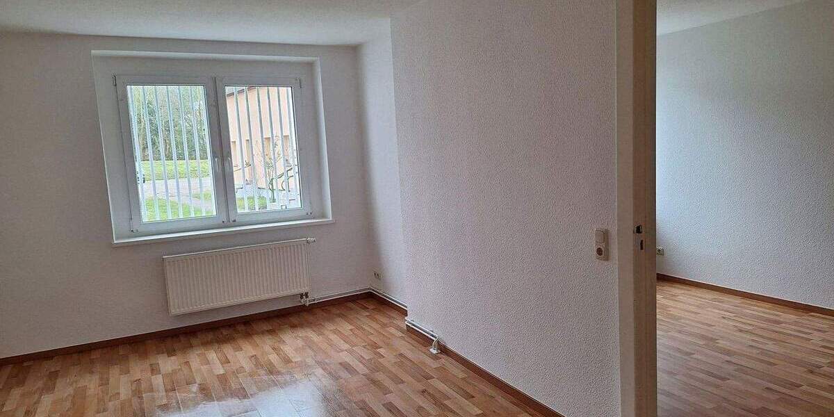 Etagenwohnung Eberswalde - 3 Zimmer, 65 m&sup2;, 670&euro; | Angebot:24678921