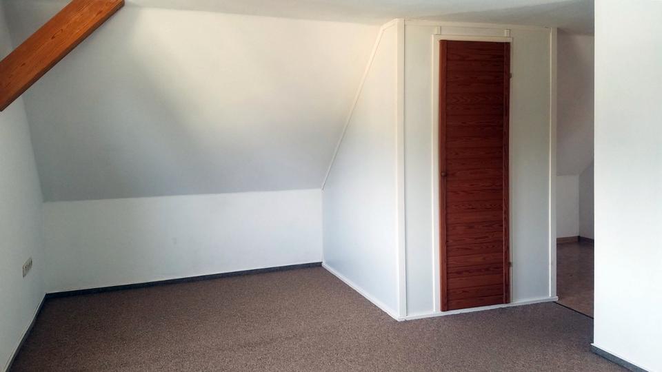 Dachgeschoßwohnung Sülzetal - 2 Zimmer, 60 m&sup2;, 325&euro; | Angebot:26253038