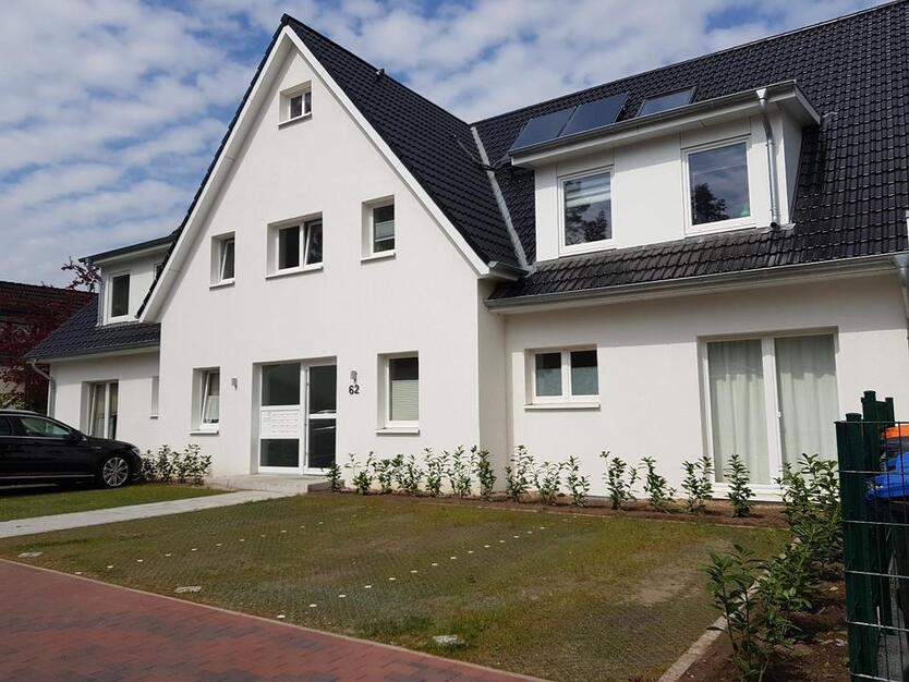 Neubau 2018 3 Raum WHG mit Balkon, Wannenbad mit Dusche, Einbauküche zimmer