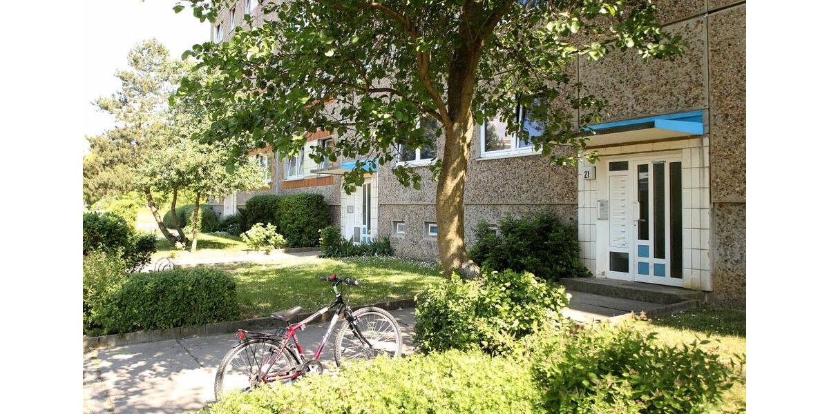 Etagenwohnung Neubrandenburg Datzeberg - 4 Zimmer, 76 m&sup2;, 280&euro; | Angebot:25803267