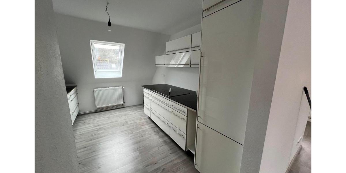 Dachgeschoßwohnung Rodewald - 3 Zimmer, 100 m&sup2;, 950&euro; | Angebot:26387251