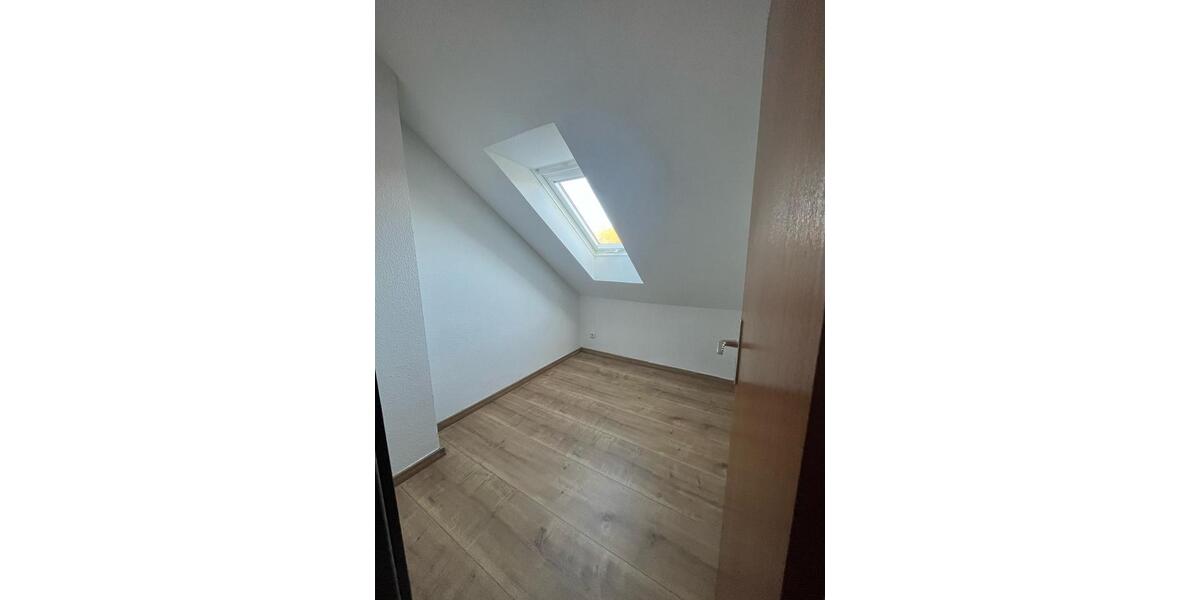 Dachgeschoßwohnung Dornum - 3 Zimmer, 64 m&sup2;, 772&euro; | Angebot:26004703