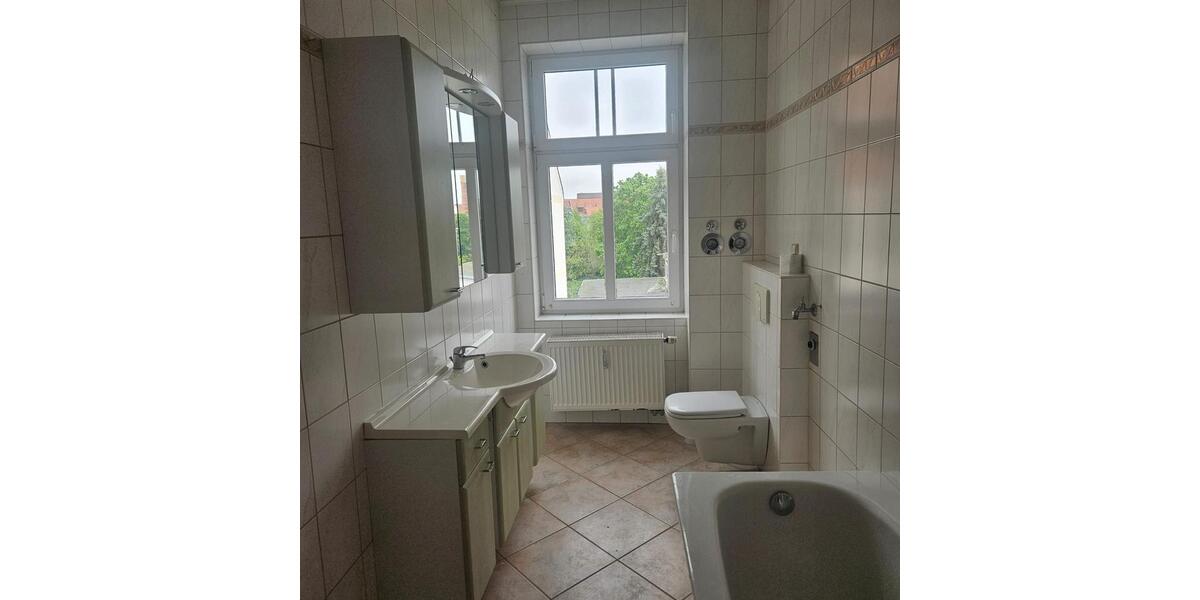 Etagenwohnung Burg - 3 Zimmer, 75 m&sup2;, 500&euro; | Angebot:26506416