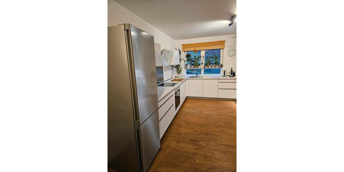 Erdgeschoßwohnung Bad Hersfeld - 3 Zimmer, 120 m&sup2;, 1.400&euro; | Angebot:25830867