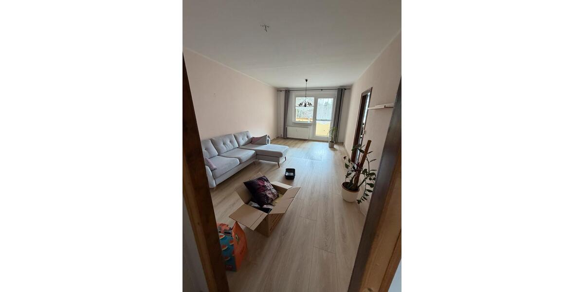 Etagenwohnung Bestensee - 3 Zimmer, 67 m&sup2;, 900&euro; | Angebot:25965774