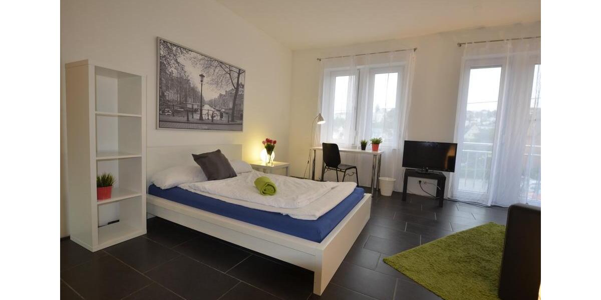 Wohnen auf Zeit Stuttgart Botnang - 1 Zimmer, 23 m&sup2;, 697&euro; | Angebot:22176820