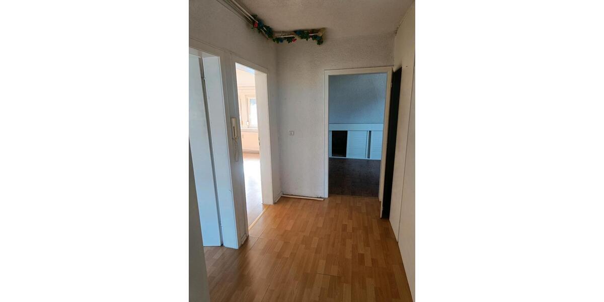 Dachgeschoßwohnung Walldürn - 2 Zimmer, 70 m&sup2;, 600&euro; | Angebot:26680592
