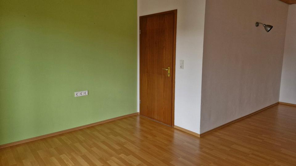 Etagenwohnung Salmtal - 2 Zimmer, 100 m&sup2;, 865&euro; | Angebot:26375463