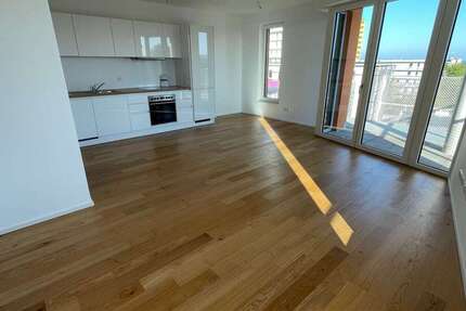 Wohnung zum Mieten in Erlangen 1.100 € 82.85 m² 3 zimmer