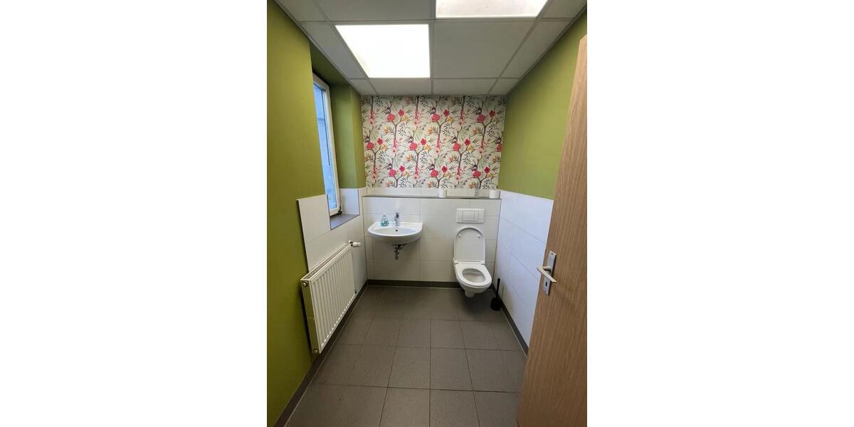 Gewerbeobjekt Markkleeberg - 1.500&euro; | Angebot:22932437