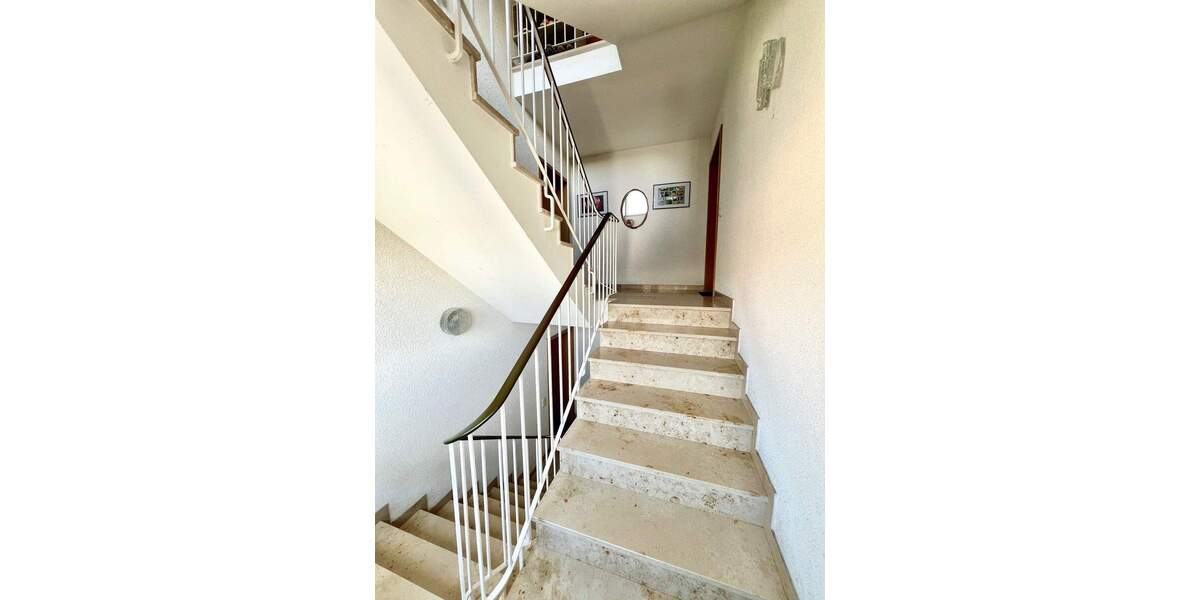 Helle 3 Zimmerwohnung mit Blick ins 