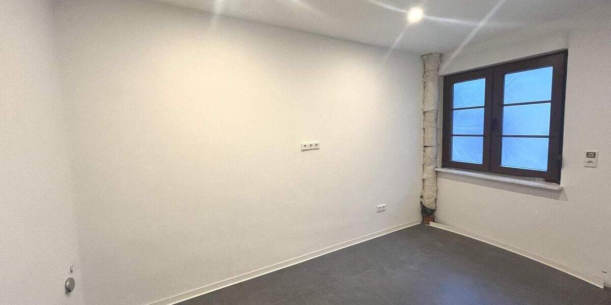 Kernsanierte Erdgeschosswohnung im Kobern-Gondorf. 2 zimmer