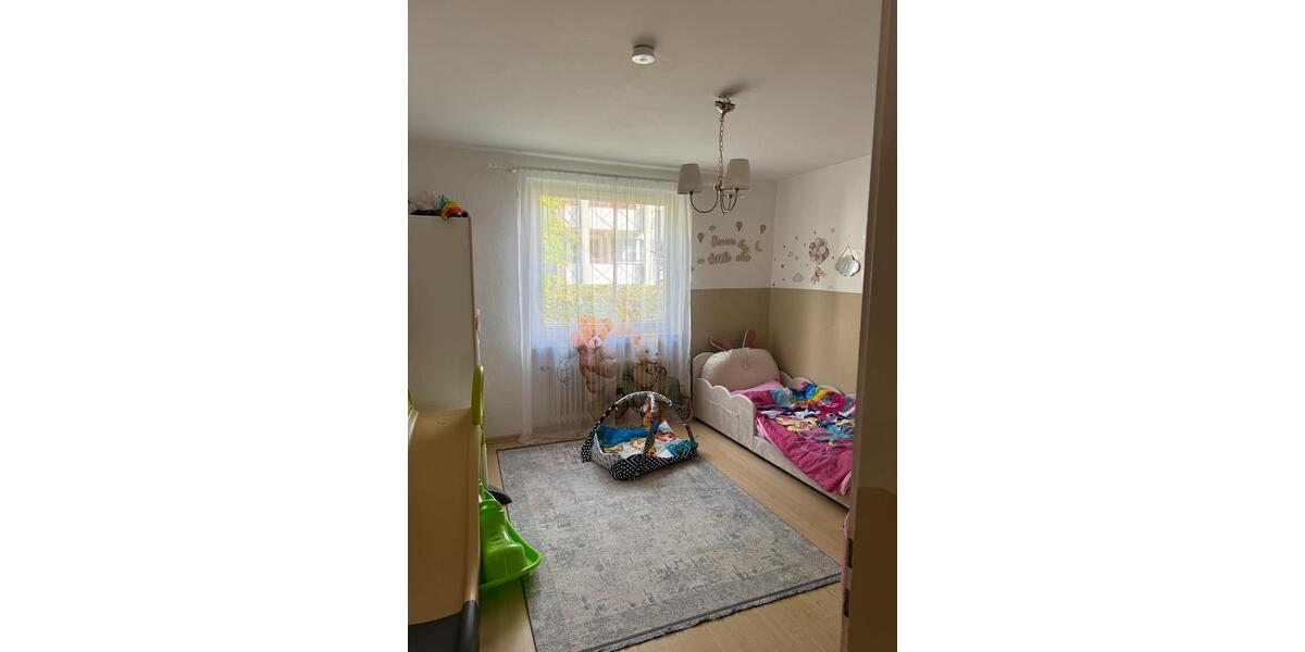 Etagenwohnung Seelze - 3 Zimmer, 89 m&sup2;, 1.250&euro; | Angebot:26598460