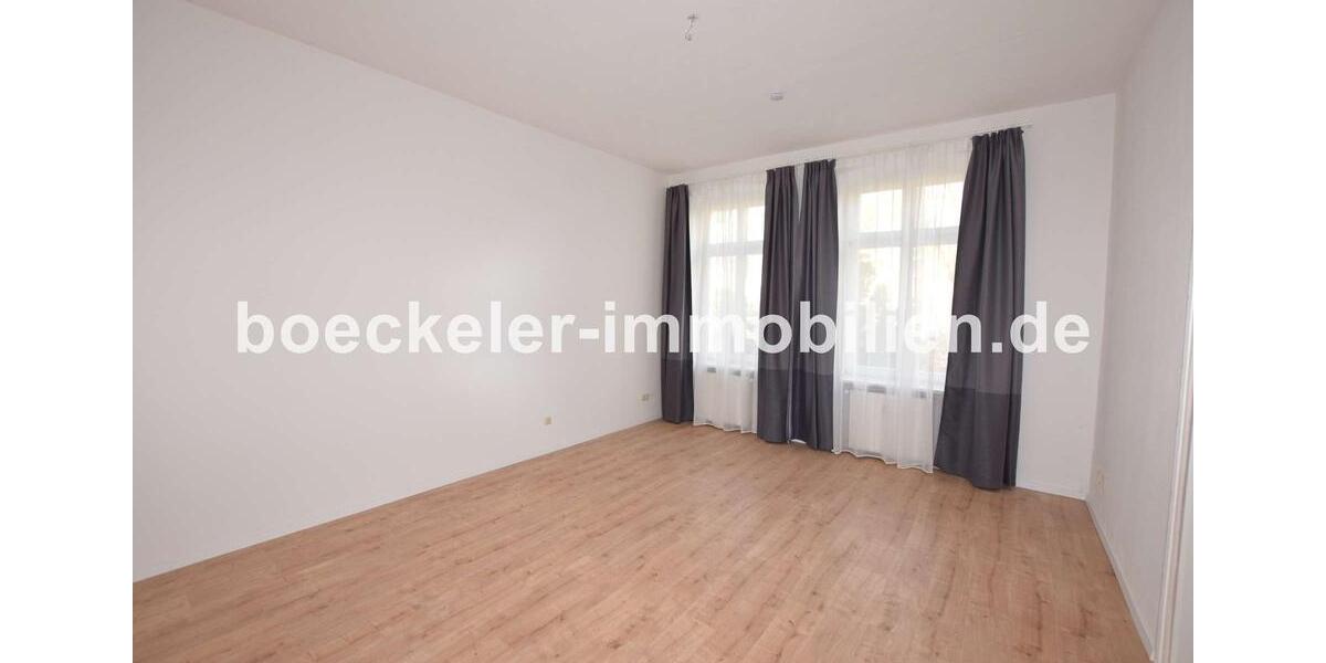 Erdgeschoßwohnung Naumburg (Saale) - 2 Zimmer, 65 m&sup2;, 480&euro; | Angebot:23244542
