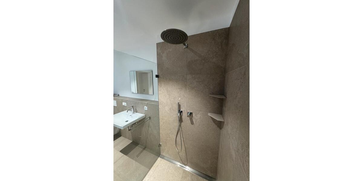 Erdgeschoßwohnung Kaufbeuren - 4 Zimmer, 101 m&sup2;, 1.500&euro; | Angebot:26579833