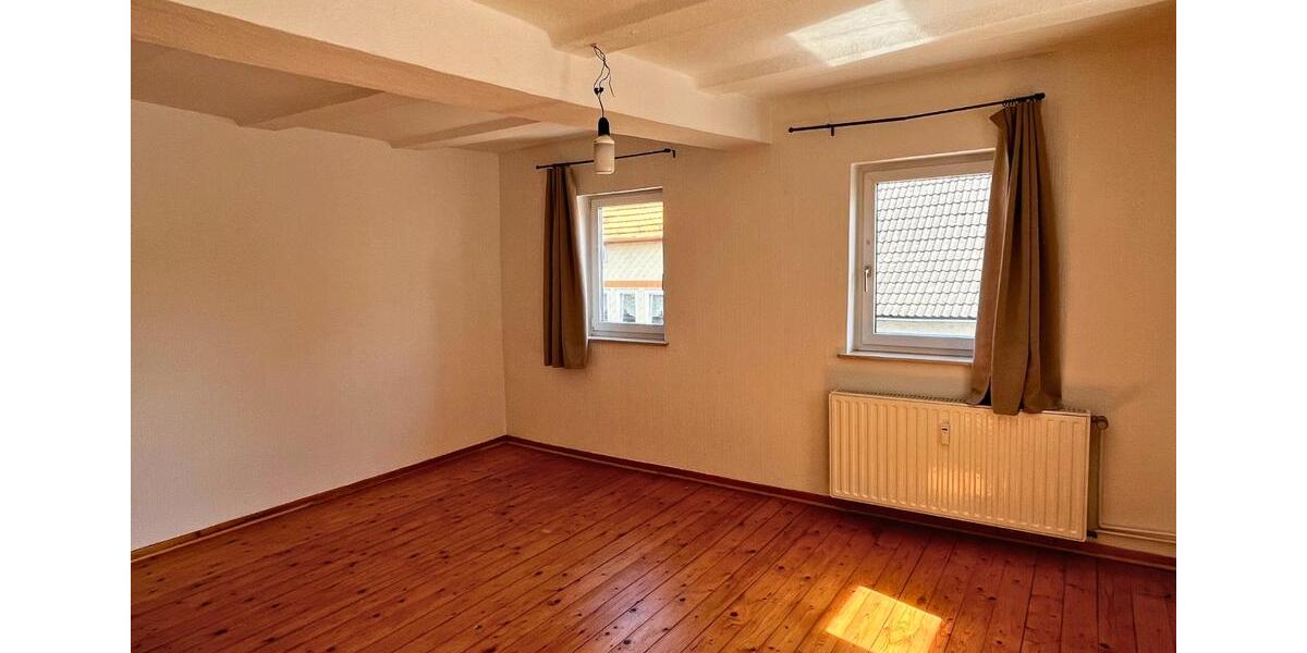 Einfamilienhaus Waldkappel - 4 Zimmer, 130 m&sup2;, 1.100&euro; | Angebot:26215930