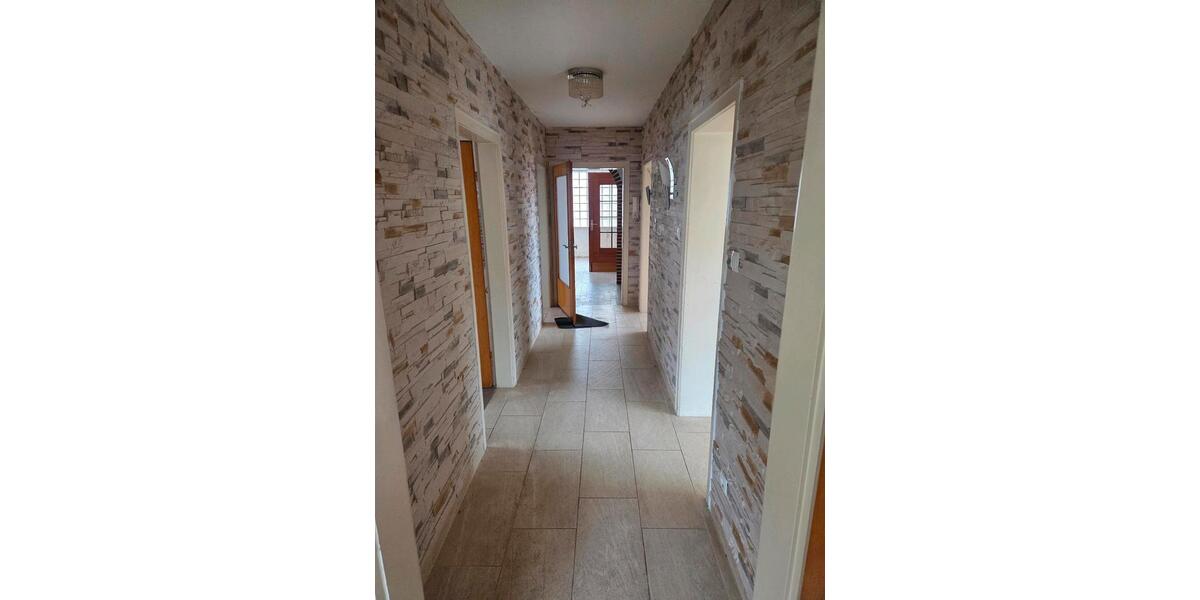 Erdgeschoßwohnung Freden (Leine) - 3 Zimmer, 87 m&sup2;, 700&euro; | Angebot:25903296