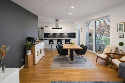 Wohnung Speyer - 4 Zimmer, 117 m&sup2;, 1.950&euro; | Angebot:25253759