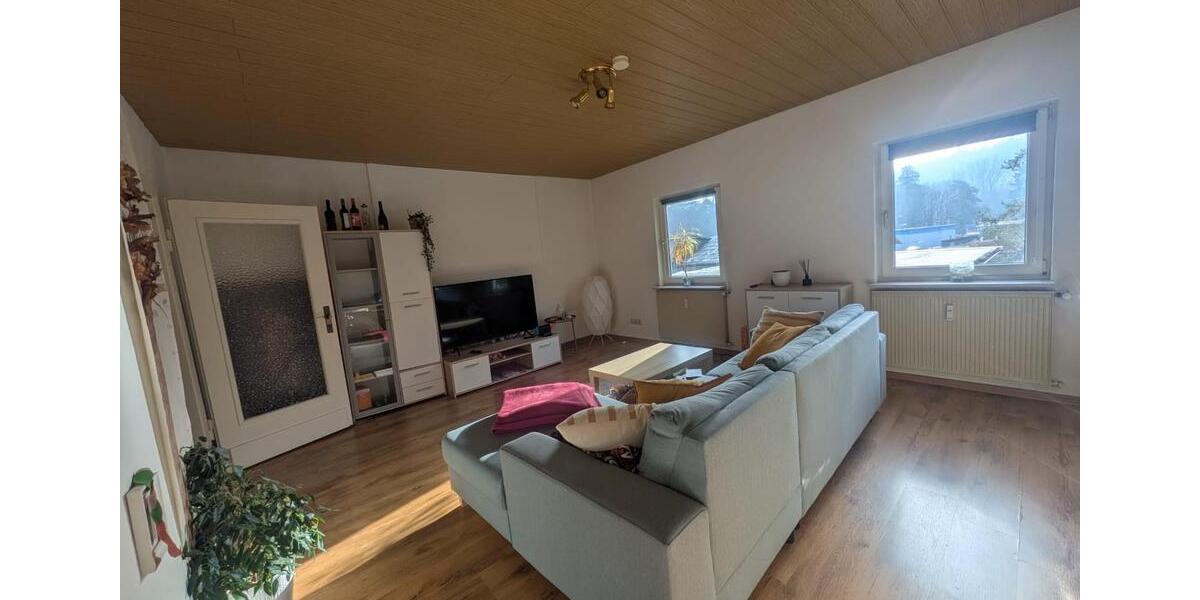 Etagenwohnung Kirchen (Sieg) - 2 Zimmer, 62 m&sup2;, 450&euro; | Angebot:25396434