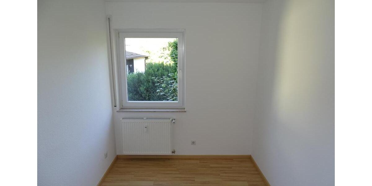 Erdgeschoßwohnung Idar-Oberstein Oberstein - 5 Zimmer, 103 m&sup2;, 780&euro; | Angebot:23319885