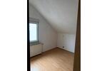 Dachgeschoßwohnung Pohlheim - 4 Zimmer, 105 m&sup2;, 1.450&euro; | Angebot:25058021