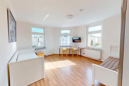 Wohnen auf Zeit Lübeck Sankt Lorenz Nord - 1 Zimmer, 18 m&sup2;, 590&euro; | Angebot:26337138