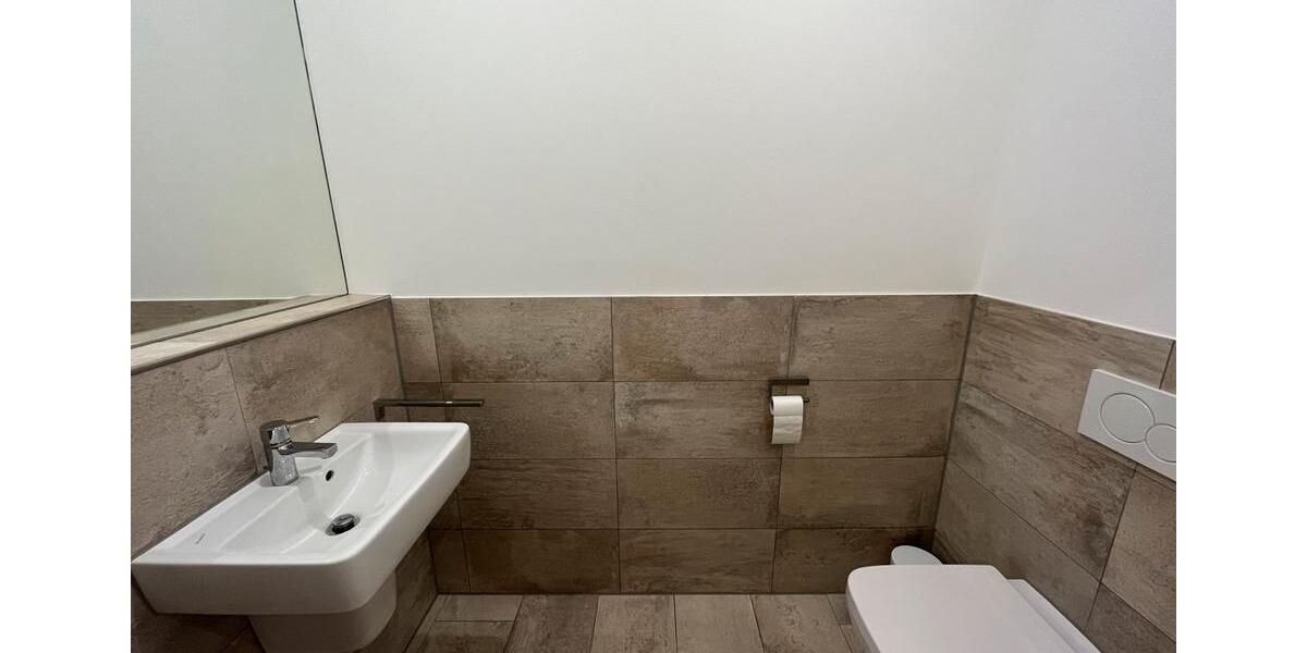 Etagenwohnung Rheine - 3 Zimmer, 148 m&sup2;, 1.360&euro; | Angebot:25232141