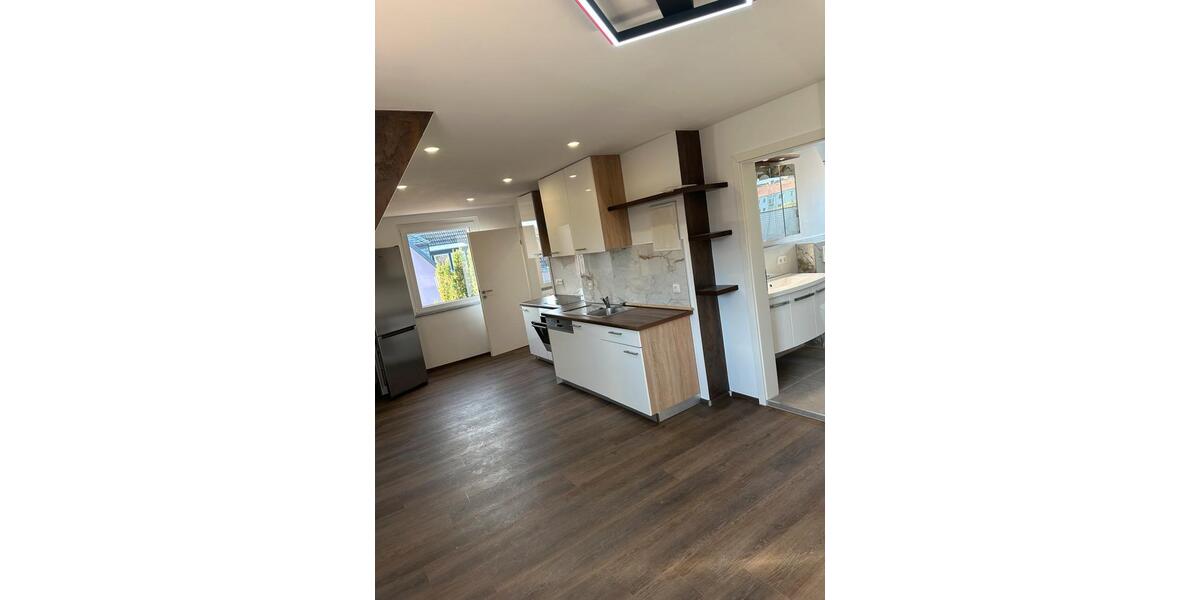 40 Quadrat Wohnung 650 für eine Person, 750 für zwei Personen 2 zimmer