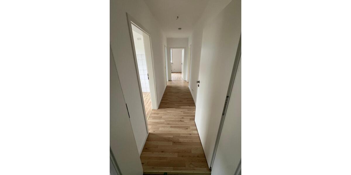 Erdgeschoßwohnung Breidenbach - 3 Zimmer, 70 m&sup2;, 580&euro; | Angebot:25017598