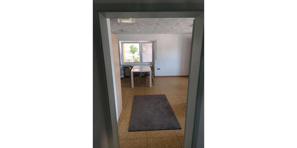 Etagenwohnung Münchsteinach - 1 Zimmer, 40 m&sup2;, 400&euro; | Angebot:26041350