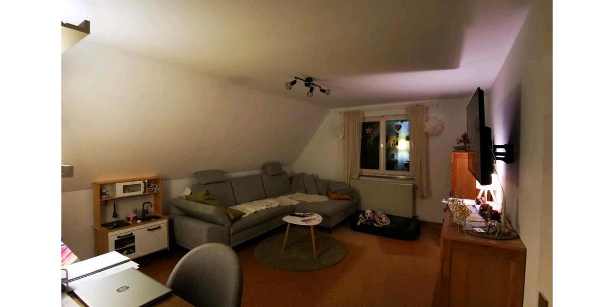 Dachgeschoßwohnung Neubulach - 3 Zimmer, 75 m&sup2;, 1.100&euro; | Angebot:24739967
