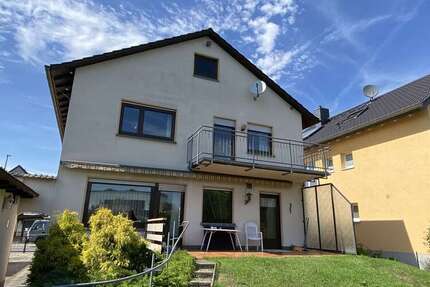 Haus zum Mieten in Flörsheim-Weilbach 2.100 € 126.37 m²