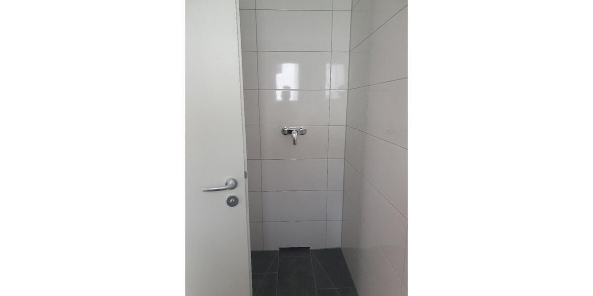 Wohnen auf Zeit Zossen - 1 Zimmer, 15 m&sup2;, 700&euro; | Angebot:26446795