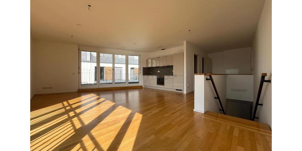 Etagenwohnung Stuttgart - 4 Zimmer, 135 m&sup2;, 2.076&euro; | Angebot:26068595