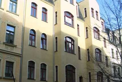 Wohnung Halle Südliche Innenstadt - 1 Zimmer, 32 m&sup2;, 280&euro; | Angebot:26729834