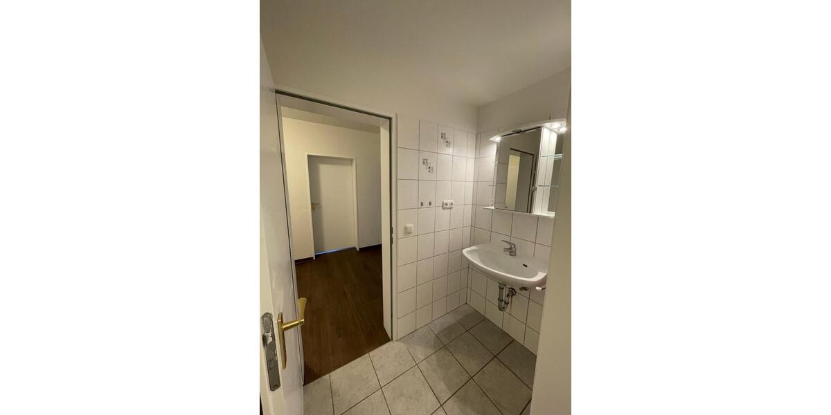 Etagenwohnung Bad Wildungen - 2 Zimmer, 64 m&sup2;, 680&euro; | Angebot:26624539