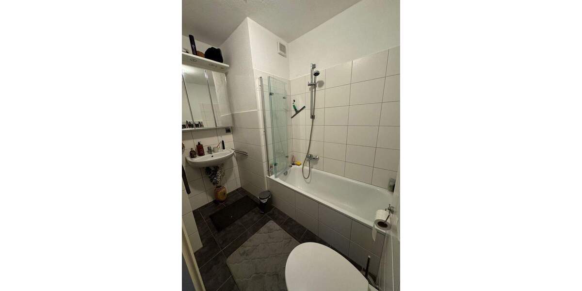Etagenwohnung Trier Kürenz - 2 Zimmer, 68 m&sup2;, 850&euro; | Angebot:26740579