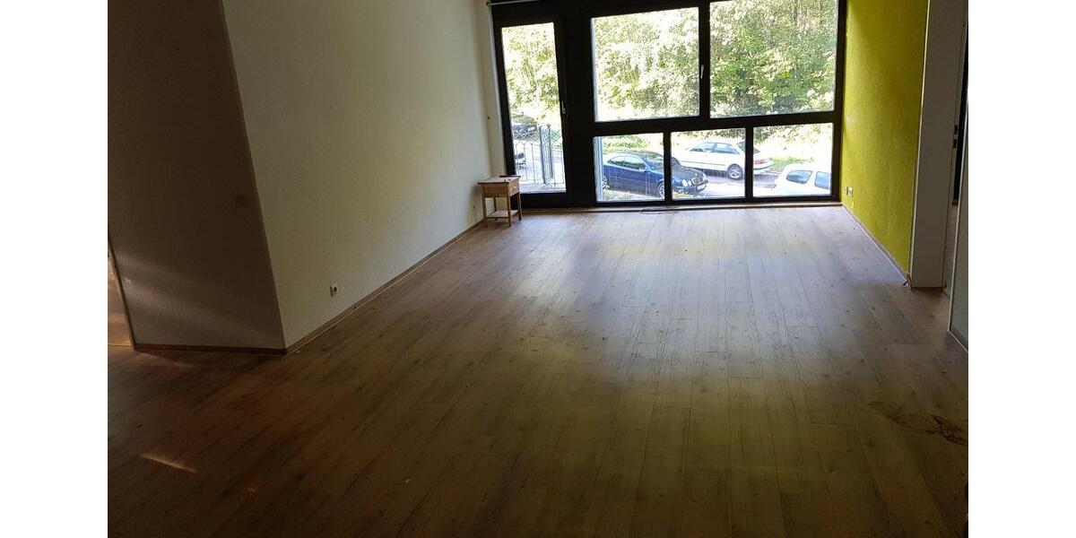 Erdgeschoßwohnung Triberg im Schwarzwald - 3 Zimmer, 84 m&sup2;, 800&euro; | Angebot:26598339