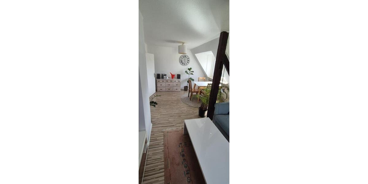 Dachgeschoßwohnung Zirndorf - 2.5 Zimmer, 53 m&sup2;, 650&euro; | Angebot:26315196