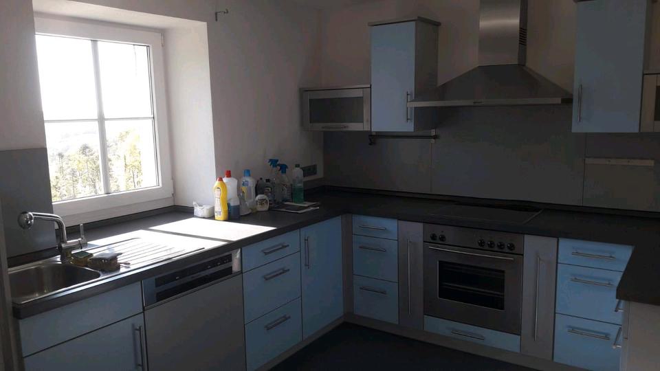 Etagenwohnung Hauzenberg - 6 Zimmer, 150 m&sup2;, 990&euro; | Angebot:26024626