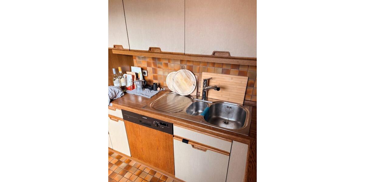 Wohnen auf Zeit Esslingen am Neckar Hegensberg - 15 Zimmer, 80 m&sup2;, 420&euro; | Angebot:26581446