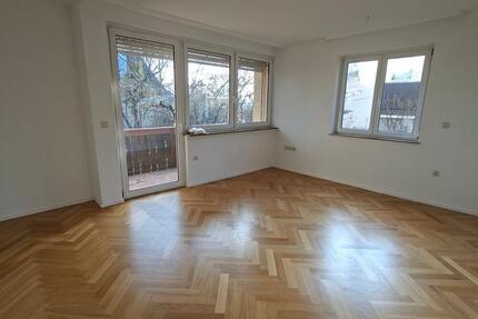 Wohnung Esslingen am Neckar Hegensberg - 3 Zimmer, 74 m&sup2;, 900&euro; | Angebot:25271829