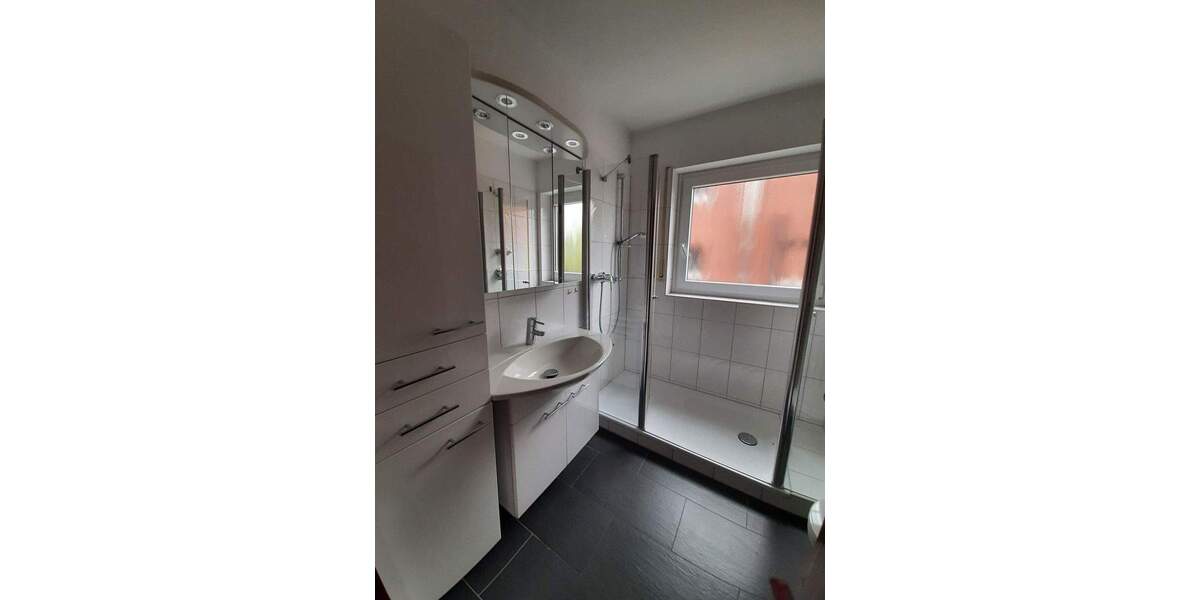 Etagenwohnung Düsseldorf Angermund - 2 Zimmer, 66 m&sup2;, 750&euro; | Angebot:26319900
