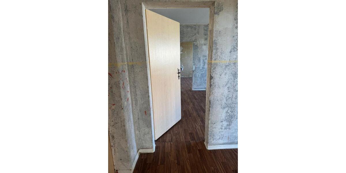 Etagenwohnung Borna - 4 Zimmer, 86 m&sup2;, 398&euro; | Angebot:26649293