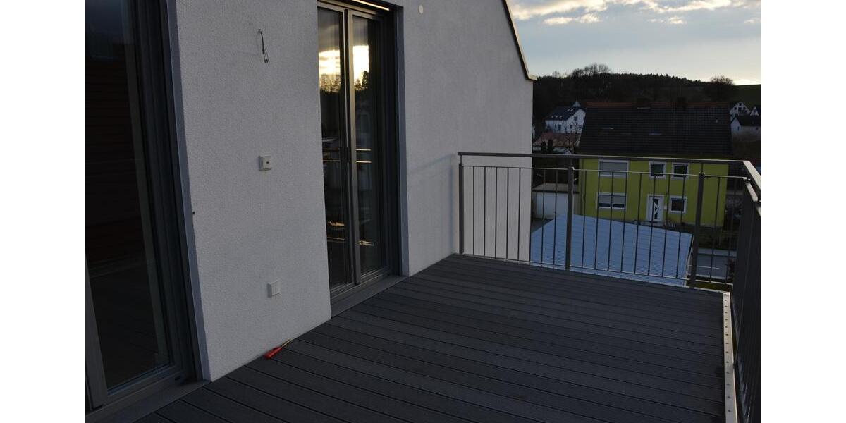 Etagenwohnung Mainburg - 4 Zimmer, 131 m&sup2;, 1.150&euro; | Angebot:26612809