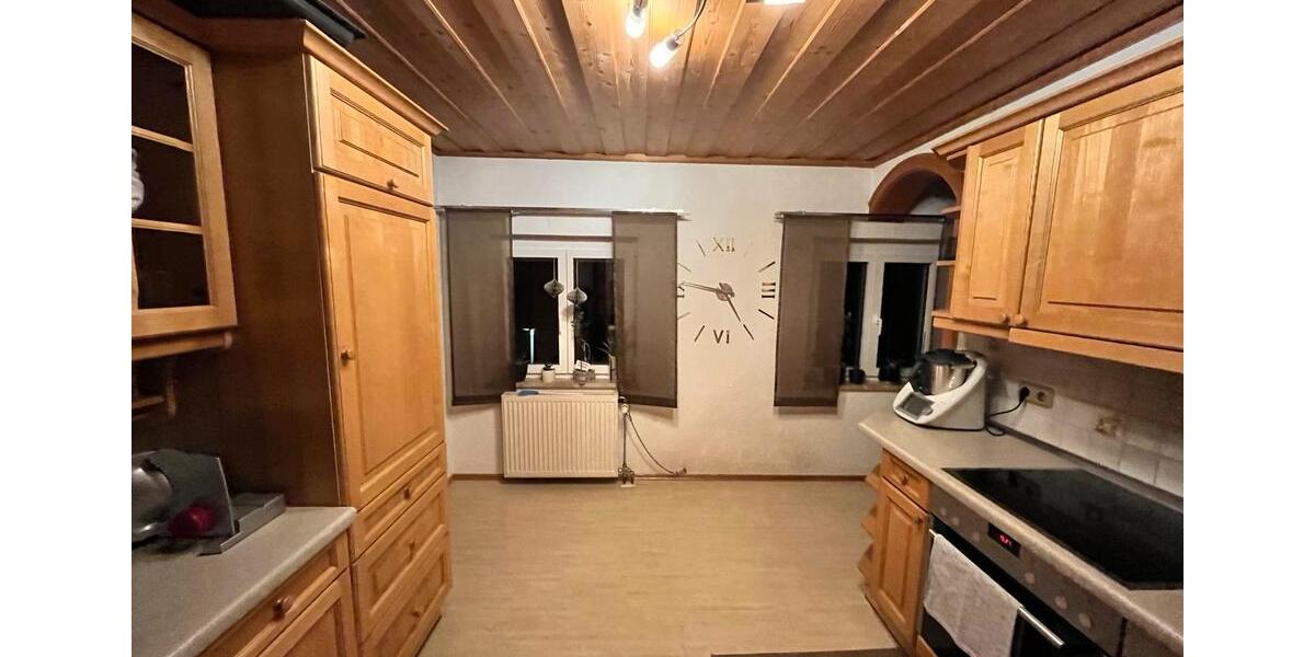 Dachgeschoßwohnung Passau Maierhof - 4 Zimmer, 120 m&sup2;, 1.150&euro; | Angebot:25895002