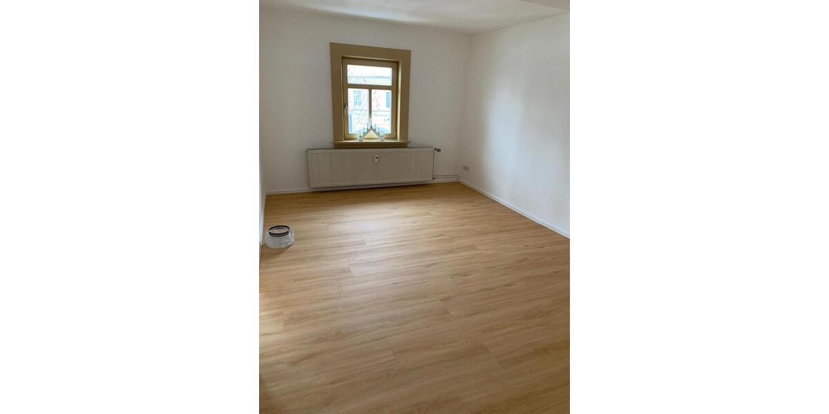 Etagenwohnung Arnstadt - 3 Zimmer, 75 m&sup2;, 650&euro; | Angebot:26701840