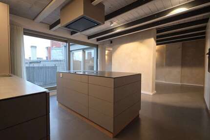 Wohnung zum Mieten in Berlin 3.539 € 153.9 m² 4 zimmer